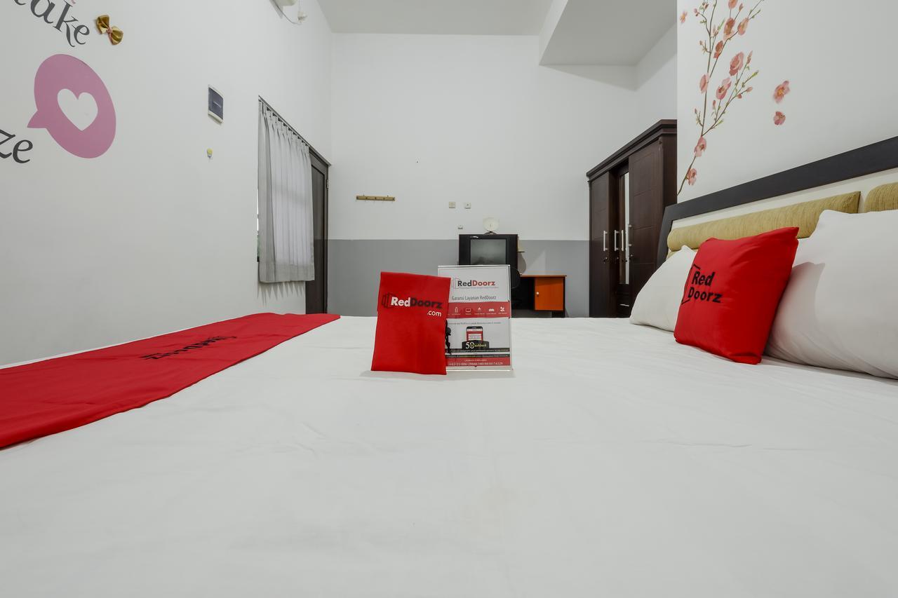סמאראנג Reddoorz @ Prambanan Timur Raya מראה חיצוני תמונה